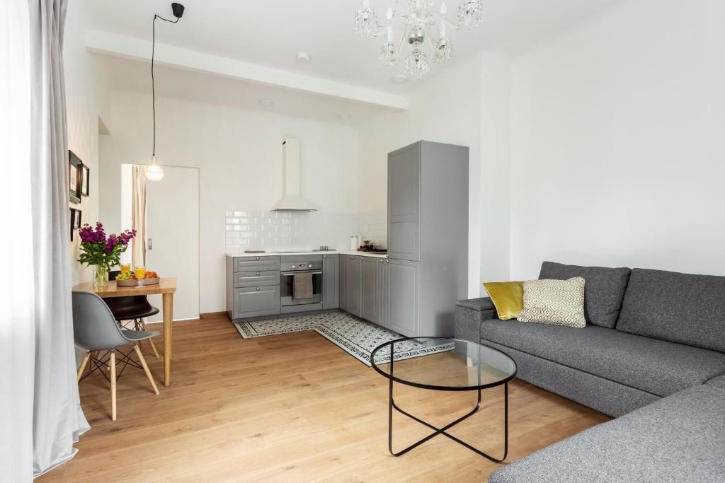 Апартаменты Bright and Cosy 1BDR apartment Kaunas Center by Houseys Каунас