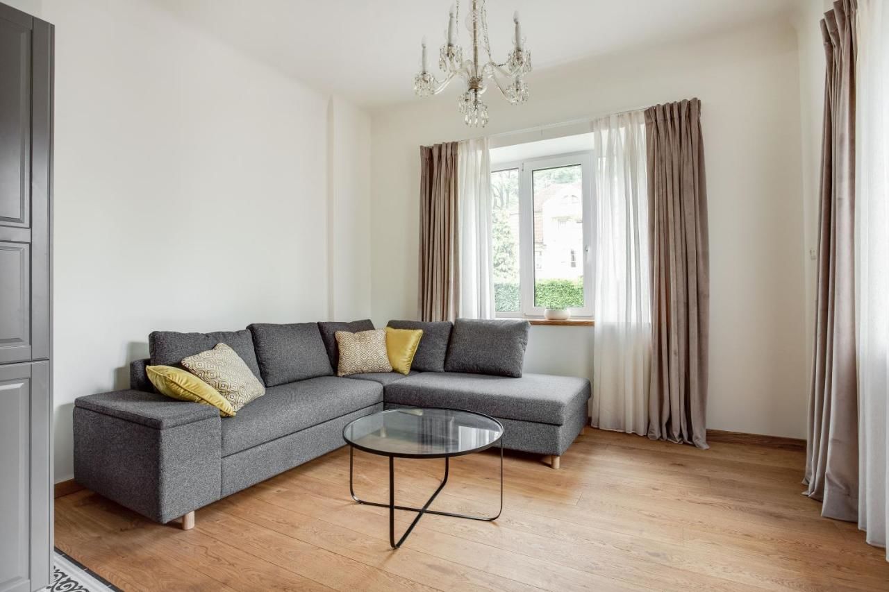 Апартаменты Bright and Cosy 1BDR apartment Kaunas Center by Houseys Каунас