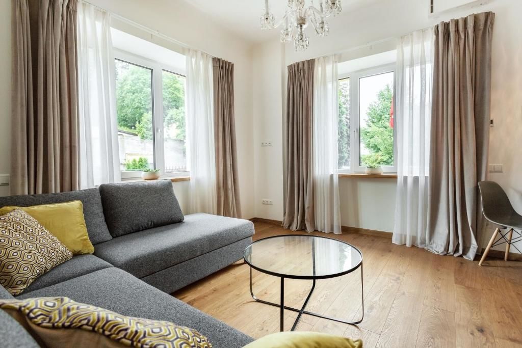 Апартаменты Bright and Cosy 1BDR apartment Kaunas Center by Houseys Каунас