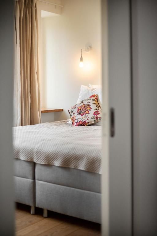 Апартаменты Bright and Cosy 1BDR apartment Kaunas Center by Houseys Каунас